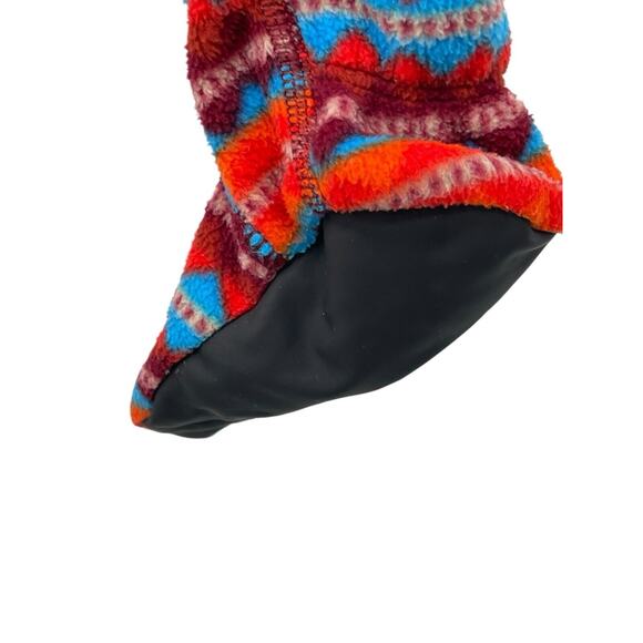 Patagonia Kids Red and Blue Patterned Jacket - Picture 10 of 16